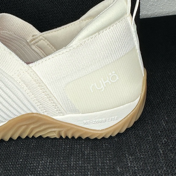 Ryka Women's Echo Knit Slip-On Shoes - Picture 3 of 7